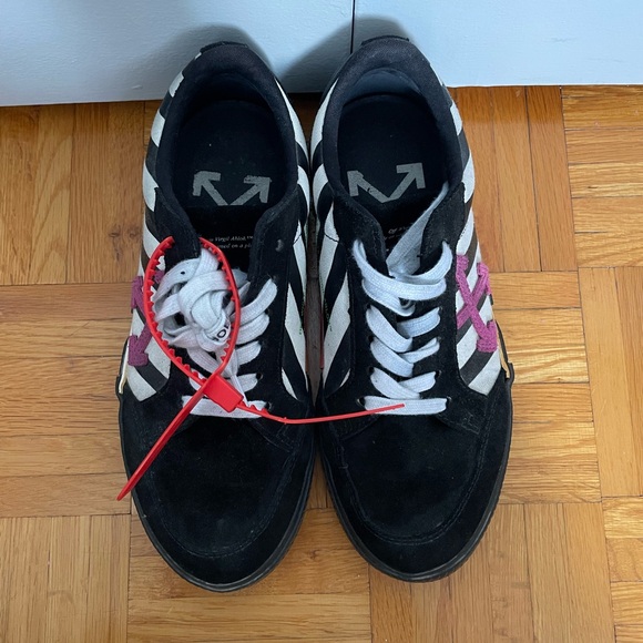 OFF-WHITE Arrows Vulc Low - SIZE 36 - Picture 3 of 10